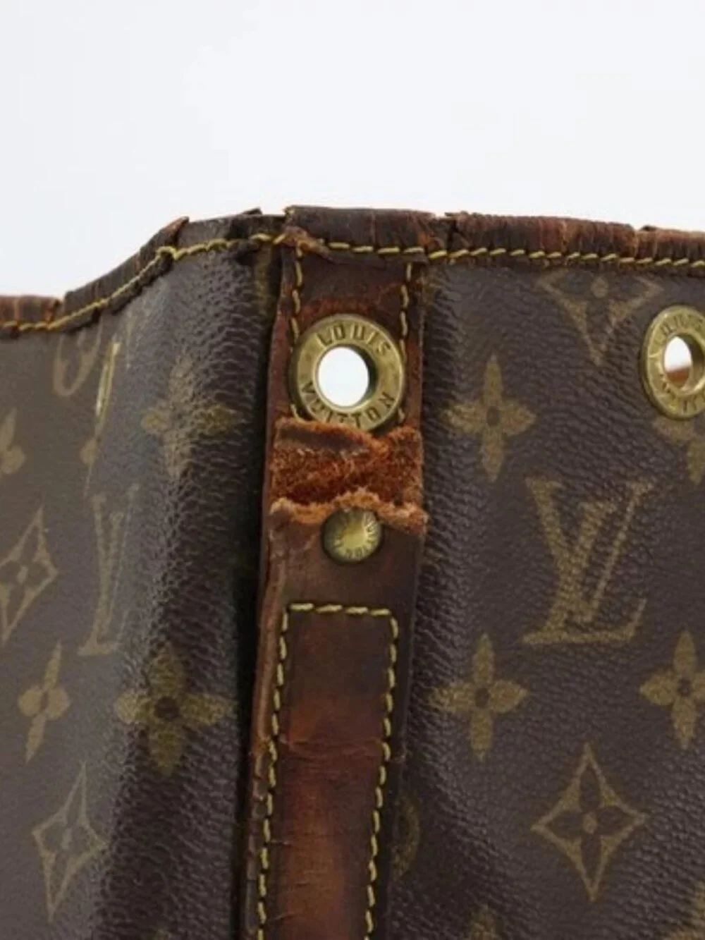 LOUIS VUITTON Monogram Noe Shoulder Bag M42224 LV Auth 67941